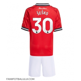 Manchester United Benjamin Sesko #30 Echipament de Fotbal Replică 2025-26 Copii Acasa (+ Șorturi)